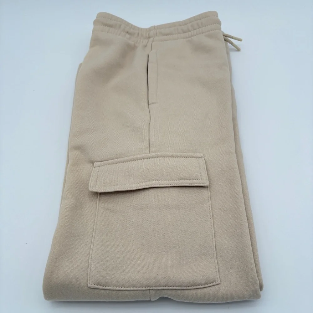 NWT Jordan Girls Size M Color Ledgend Lt Brown Fleece Lined Cargo Jogger pants